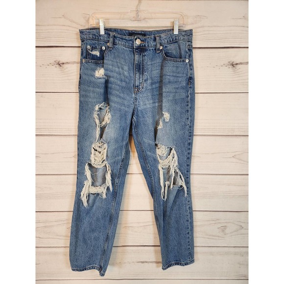 Aeropostale Women's Blue Cotton 5 Pockets Distressed High Rise Mom Jeans Size 12 - Picture 1 of 7